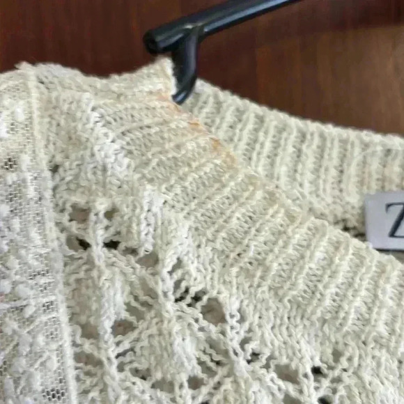 Zara Fringe Bottom Cream Top Size Med - Picture 4 of 8